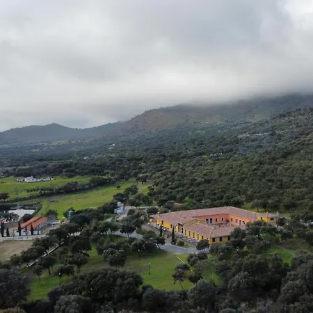 Hipico El Hinojal 4*