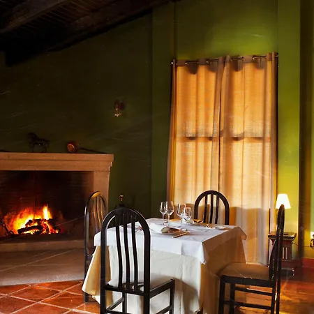 Hipico El Hinojal מלון Montánchez