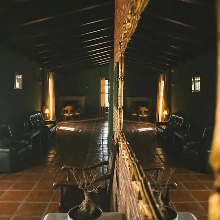 Hotel Hipico El Hinojal 4*