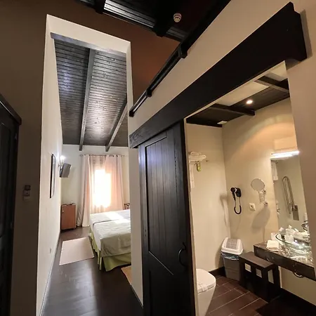 Hipico El Hinojal 4*