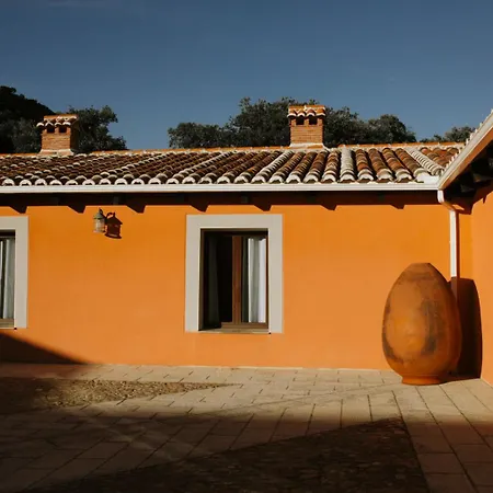 Hipico El Hinojal מלון Montánchez