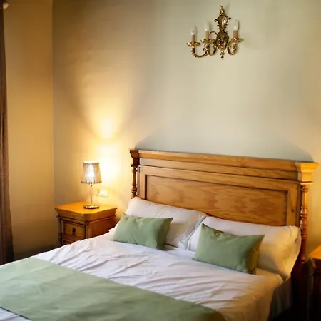 Hotel Hipico El Hinojal 4*