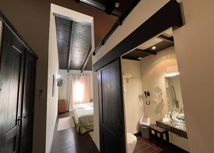 Hipico El Hinojal 4*